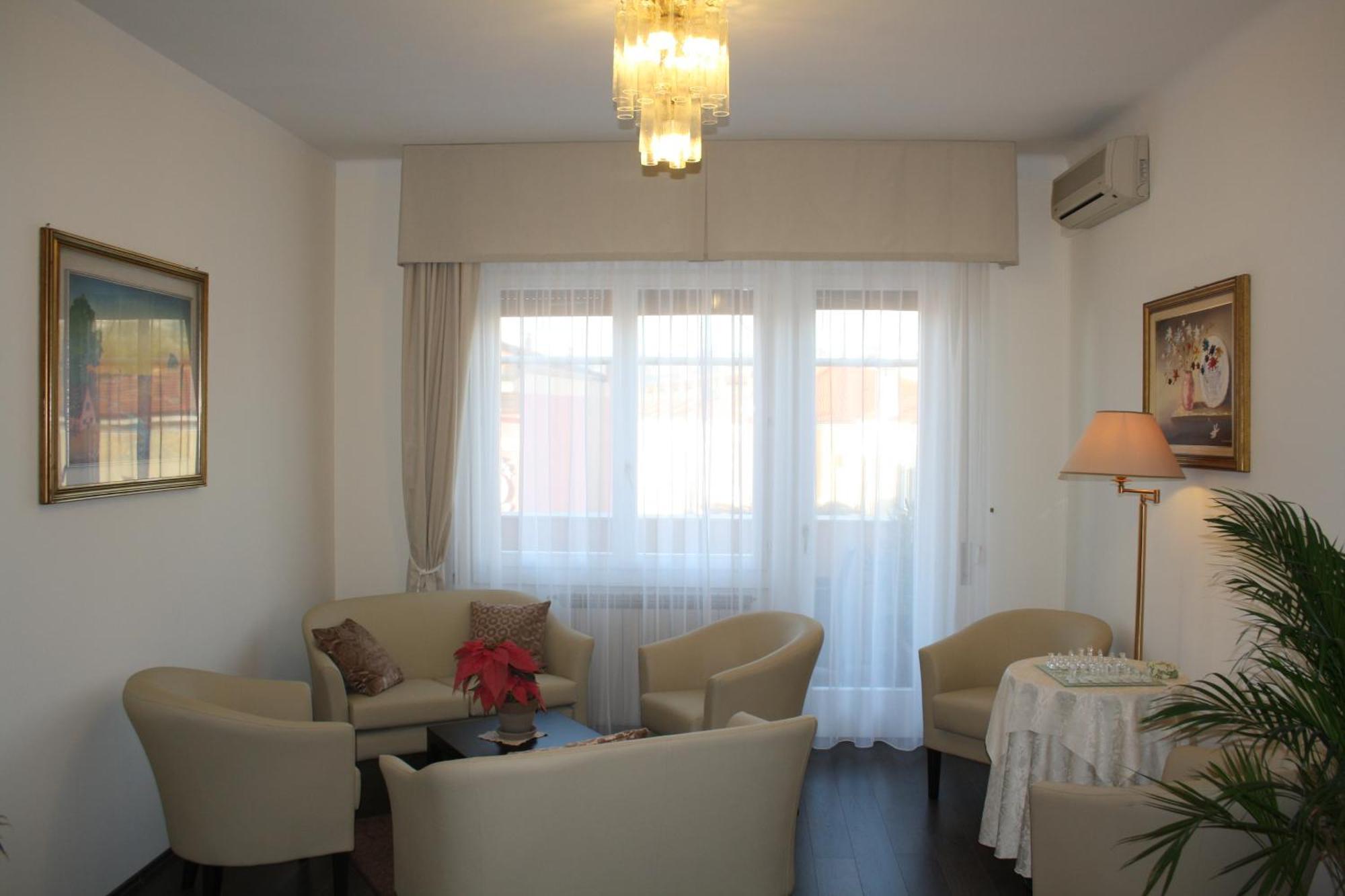 Hotel Sole Mare Sanremo Exterior photo