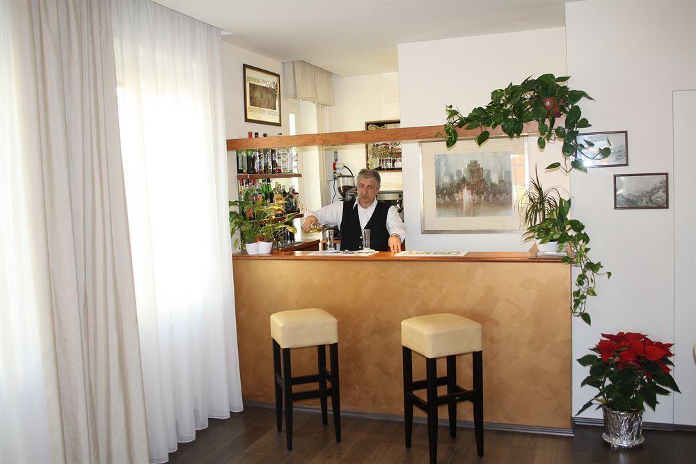 Hotel Sole Mare Sanremo Exterior photo