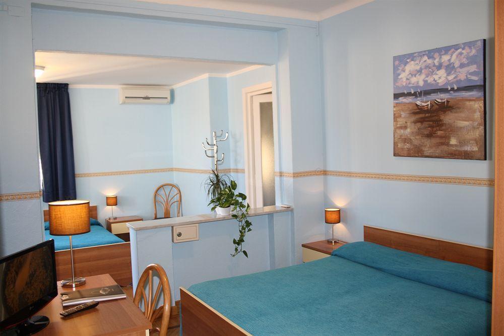 Hotel Sole Mare Sanremo Exterior photo