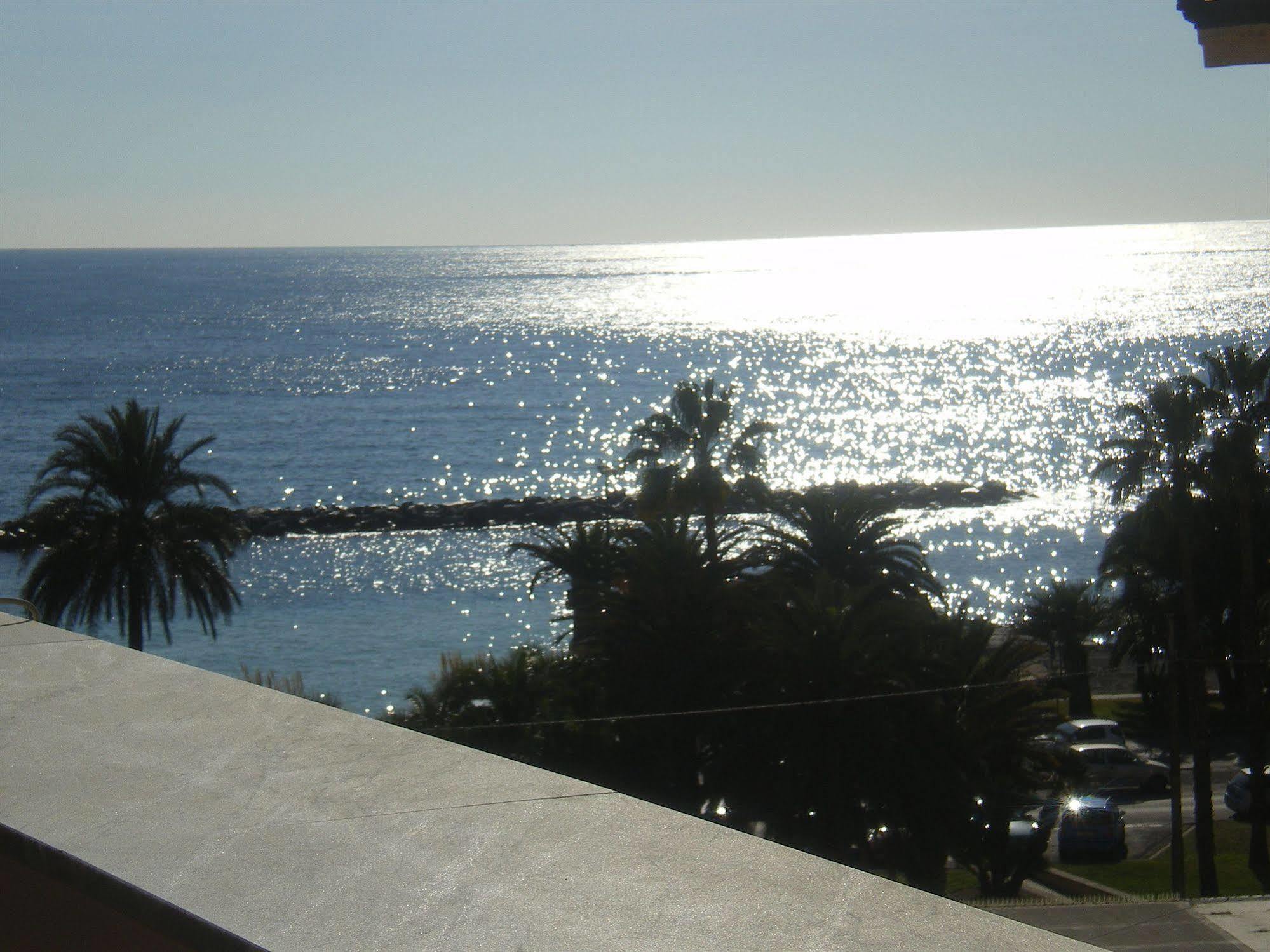 Hotel Sole Mare Sanremo Exterior photo
